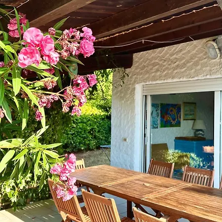 Con Giardino E Posto Auto A - N183 Διαμέρισμα *