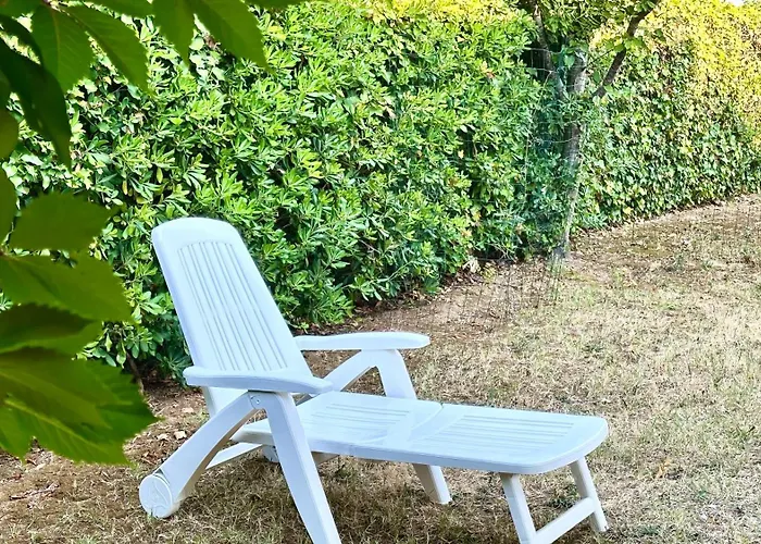 Con Giardino E Posto Auto A - N183 *